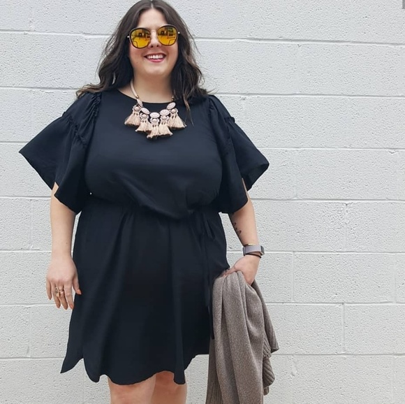 Dresses & Skirts - LOFT Plus Black Flutter Sleeve Dress